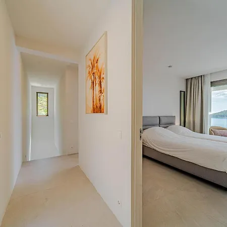 Cozy In Prizba, Blato Holiday home *