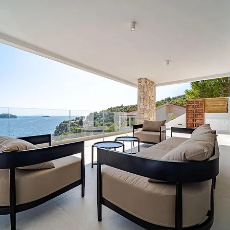 Semesterbostad Cozy In Prizba, Blato Prizba